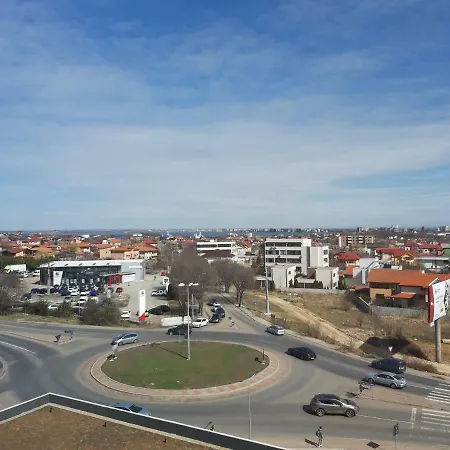 Apartament Tomis Plus *